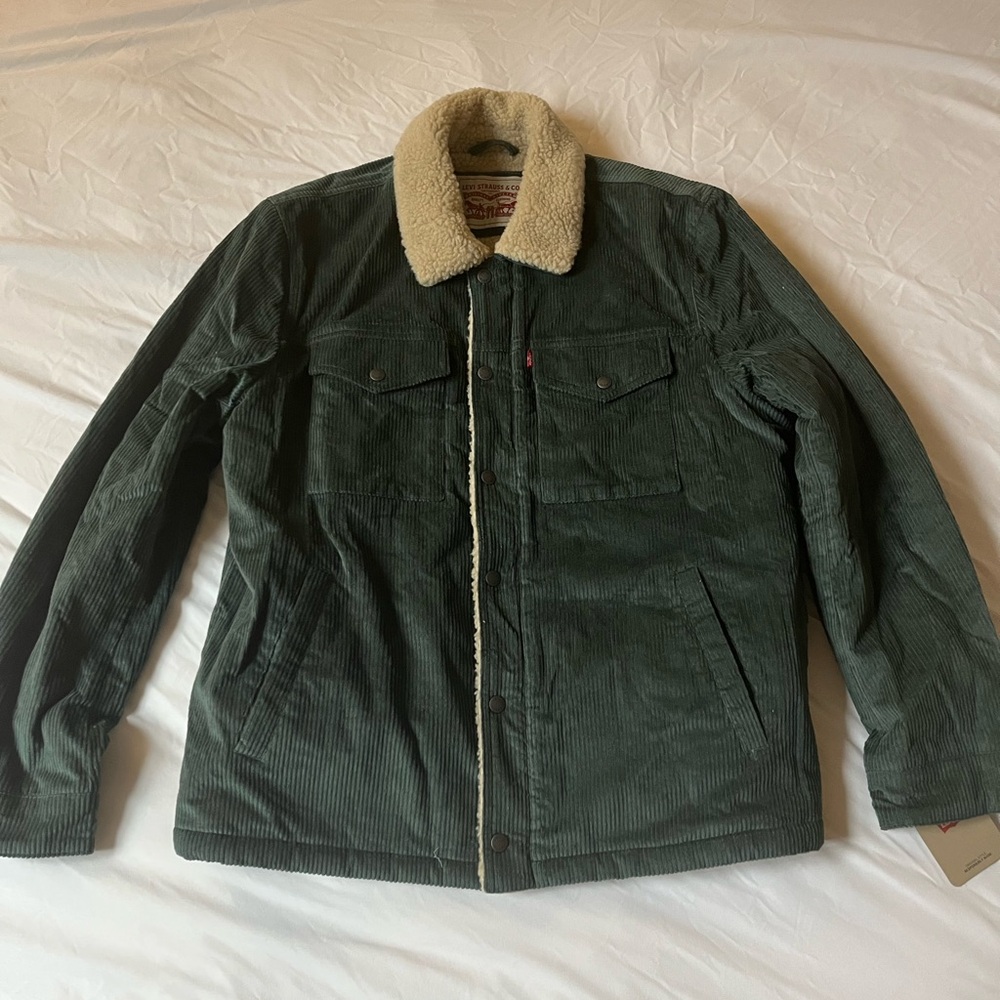 Men's Levi’s Corduroy Sherpa Trucker Jacket NWT